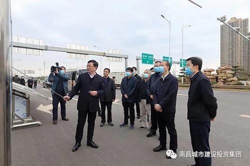 吳曉軍深入昌南大道快速路、洪都大道快速路項(xiàng)目現(xiàn)場(chǎng)調(diào)研指導(dǎo)